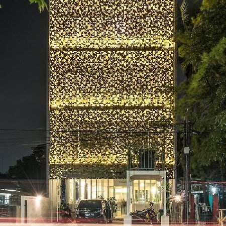 Temmu Co-Living Hostel Μπαντούνγκ Εξωτερικό φωτογραφία